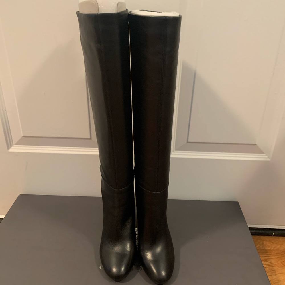 Brand New Vince Camuto Boots